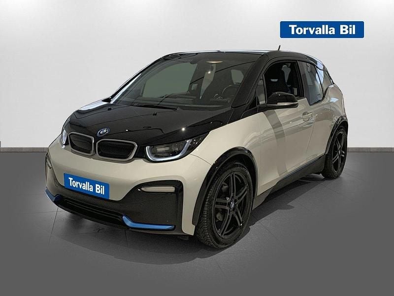 Vit Begagnad 2020 BMW i3 Halvkombi | 199 900 kr (Marknadspris) - Bild 1/4