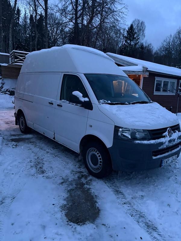 Begagnad VW T5 140 HK (102 kW) 2011 Van