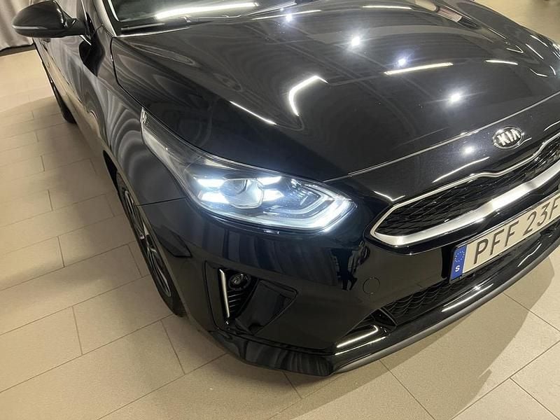 Begagnad Kia Ceed Sportswagon 2021 Svart Kombi