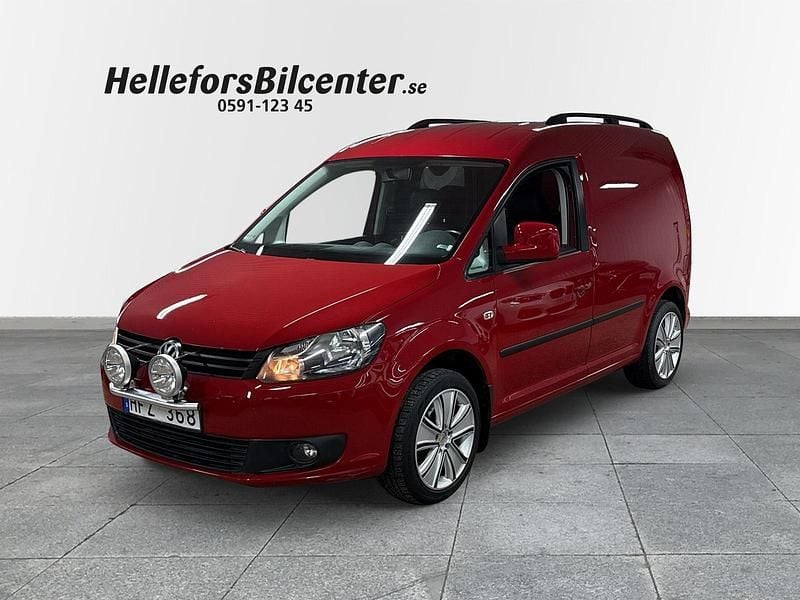 Röd Begagnad 2011 VW Caddy Minibuss | 78 500 kr (Marknadspris) - Bild 1/4
