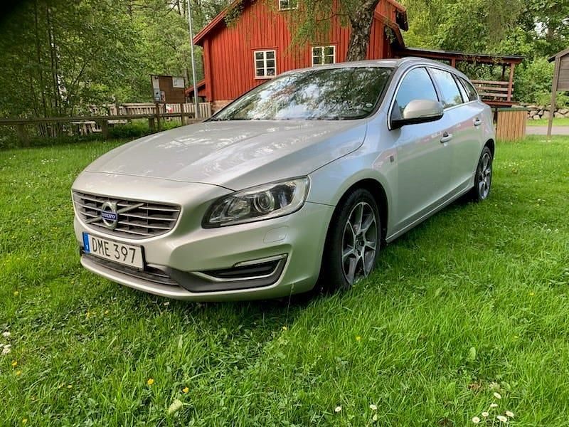 Begagnad Volvo V60 181 HK (133 kW) 2015 Kombi