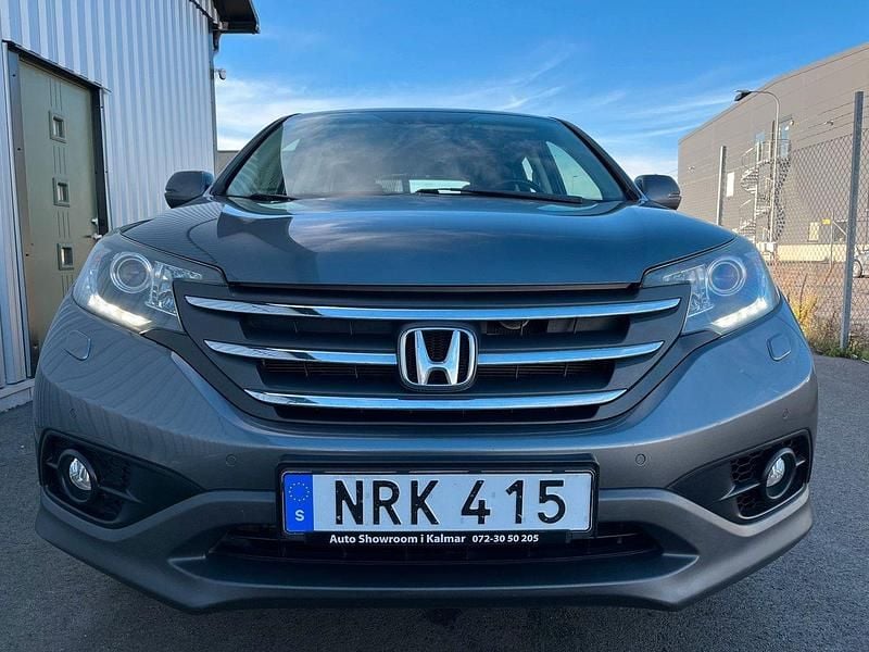 Mörkgrå Begagnad 2014 Honda CR-V SUV | 114 900 kr (Marknadspris) - Bild 1/4