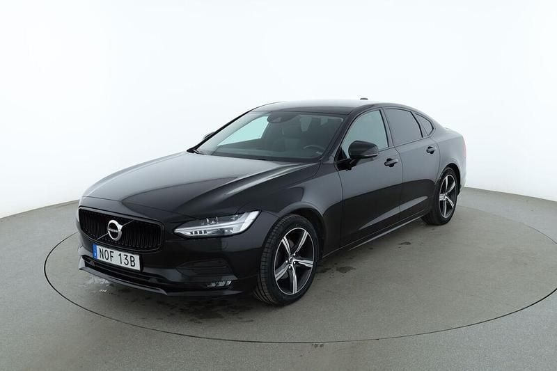 Svart Begagnad 2020 Volvo S90 Momentum Sedan | 210 000 kr (Bra pris) - Bild 1/3
