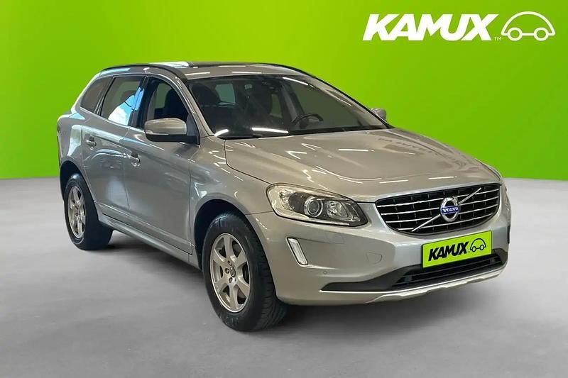 Silver/grå Begagnad 2014 Volvo XC60 Momentum SUV | 164 700 kr (Marknadspris) - Bild 1/4