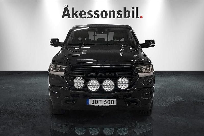 Begagnad Dodge Ram 401 HK (294 kW) 2020 Mgrå Pickup