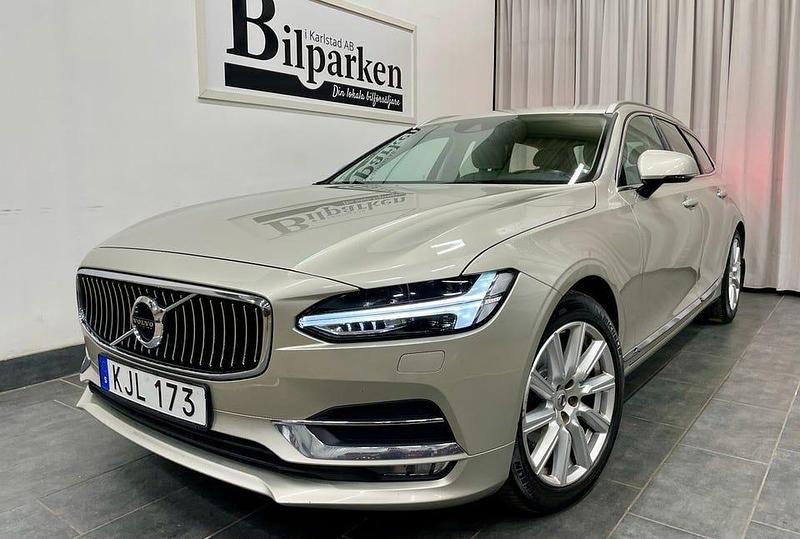 Ljusbrun Begagnad 2017 Volvo V90 Inscription Kombi | 209 900 kr (Lite dyr) - Bild 1/3