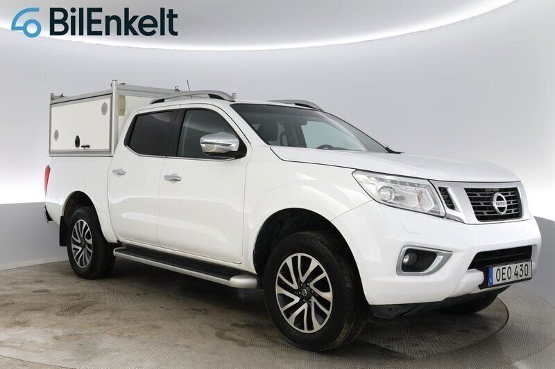 Vit Begagnad 2016 Nissan Navara Tekna Pickup | 259 900 kr (Marknadspris) - Bild 1/4