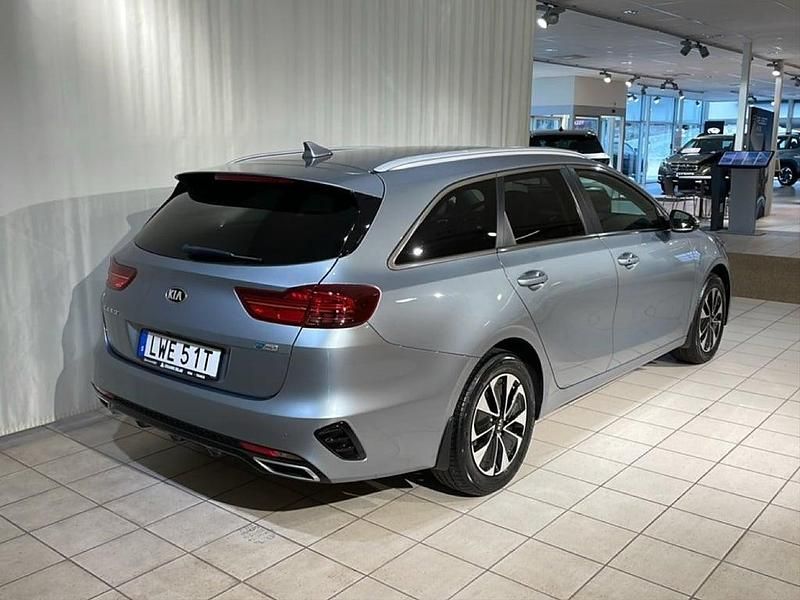 Begagnad Kia Ceed Sportswagon Advance 105 HK (77 kW) 2020 Grå Kombi