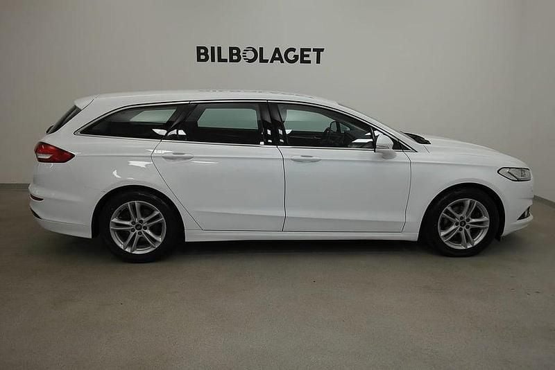 Begagnad Ford Mondeo Titanium 150 HK (110 kW) 2019 Vit Kombi
