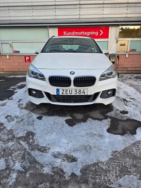 Begagnad BMW 225 Active Tourer M Sport 224 HK (164 kW) 2018 Minibuss