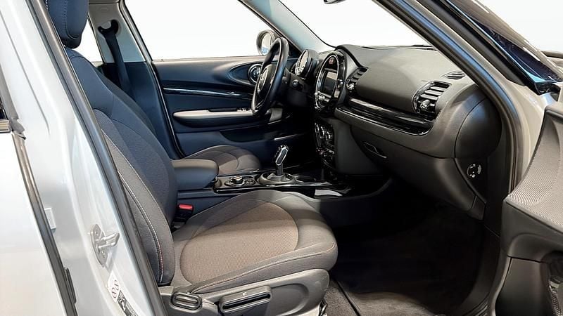 Begagnad Mini Clubman 136 HK (100 kW) 2019 Silver Kombi