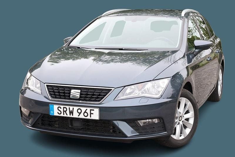 Mörkgrå Begagnad 2020 Seat Leon ST Style Kombi | 174 000 kr (Marknadspris) - Bild 1/4