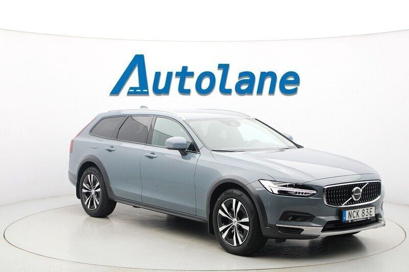 Grå Begagnad 2020 Volvo V90 CC Kombi | 339 900 kr (Marknadspris) - Bild 1/3
