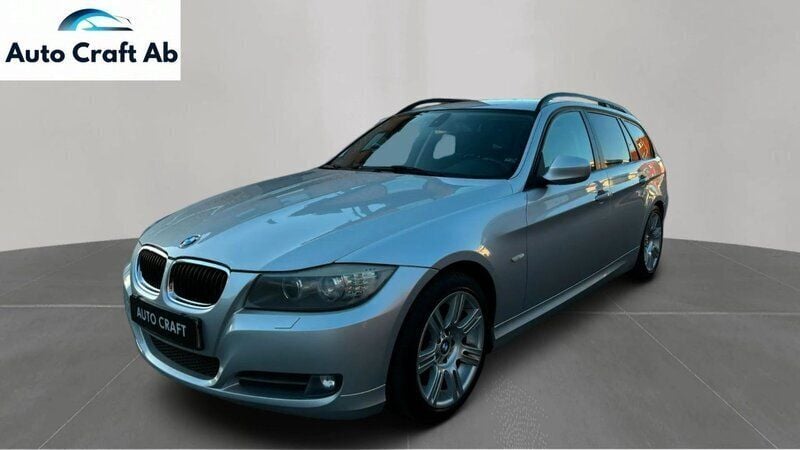 Ljusgrå Begagnad 2009 BMW 320 Comfort Edition Kombi | 79 999 kr (Marknadspris) - Bild 1/3