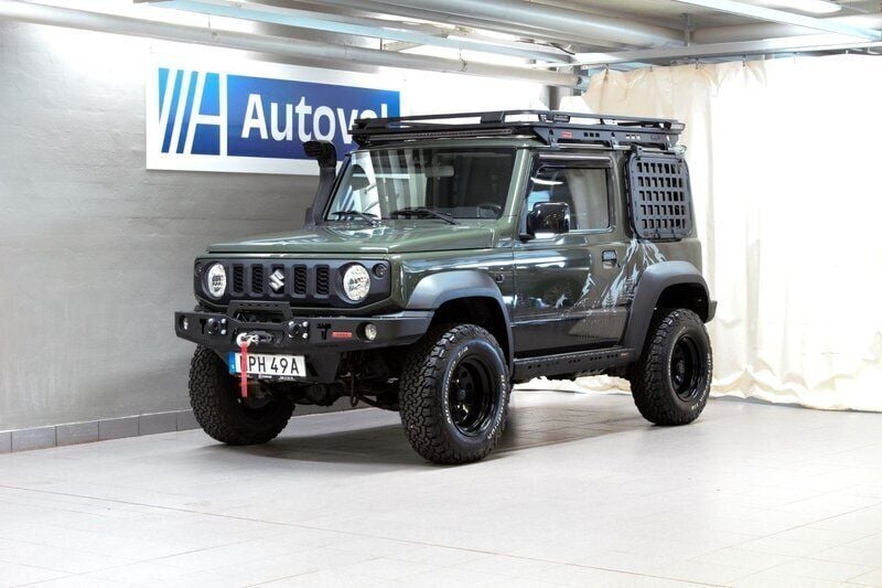 Grön Begagnad 2023 Suzuki Jimny SUV | 699 700 kr - Bild 1/4