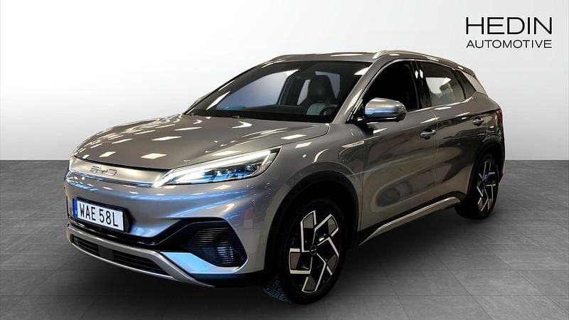Grå Begagnad 2022 BYD Atto 3 Design SUV | 279 900 kr (Marknadspris) - Bild 1/4