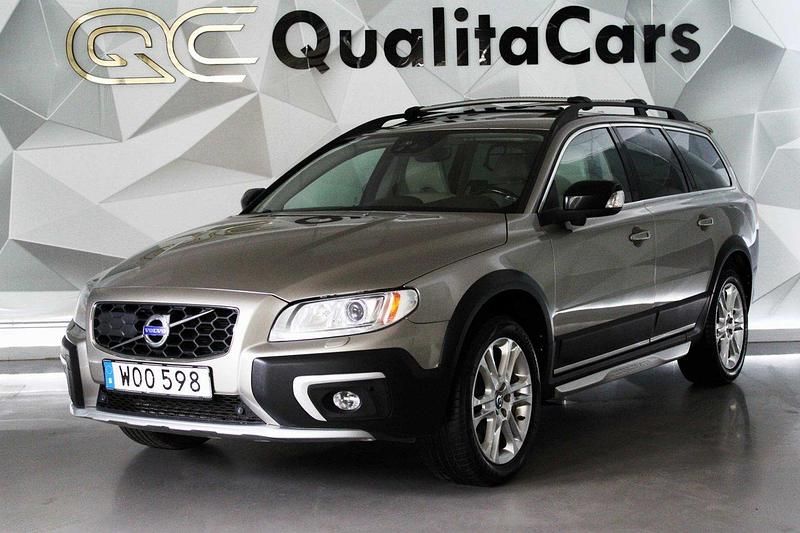 Ljusbrun (brun) Begagnad 2016 Volvo XC70 Inscription SUV | 208 900 kr (Lite dyr) - Bild 1/4