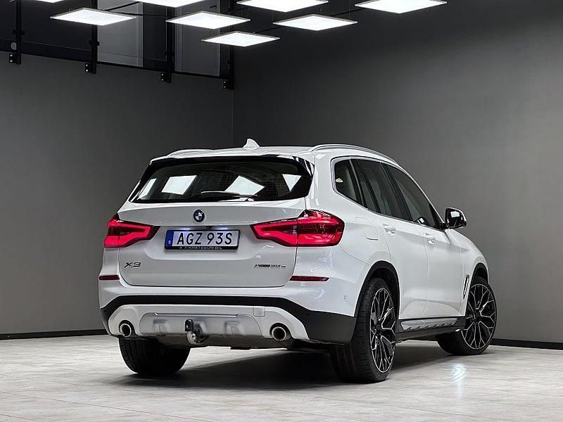 Begagnad BMW X3 xLine 184 HK (135 kW) 2020 Vit SUV