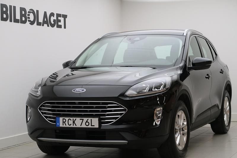 Svart Begagnad 2022 Ford Kuga Titanium SUV | 204 500 kr (Bra pris) - Bild 1/4