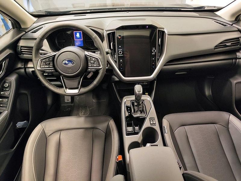 Begagnad Subaru Crosstrek 150 HK (110 kW) 2024 Svart SUV