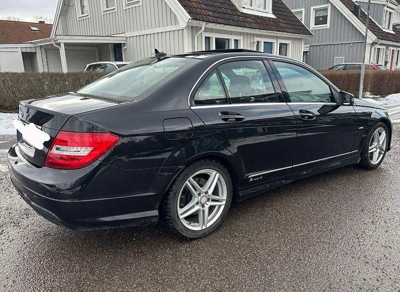 Begagnad Mercedes C250 AMG 204 HK (150 kW) 2012