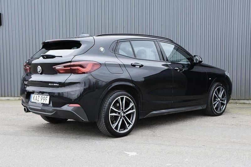 Begagnad BMW X2 M Sport 220 HK (161 kW) 2021 Svart SUV