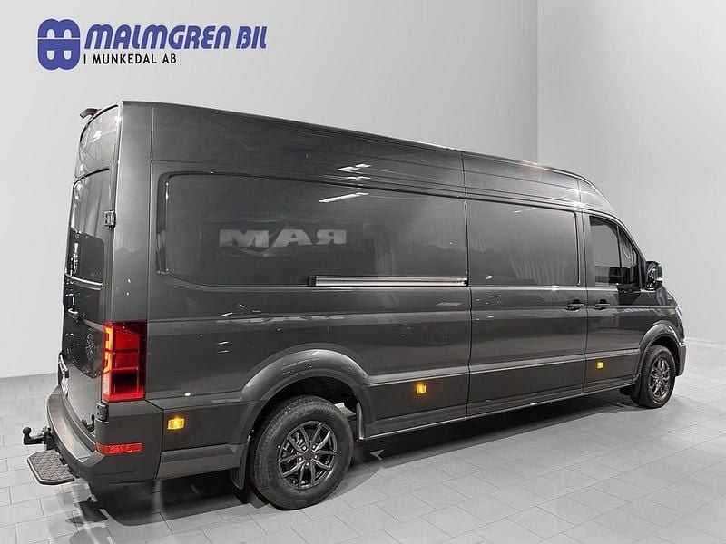 Ny VW Crafter 177 HK (130 kW) 2025 Gråmetallic Van