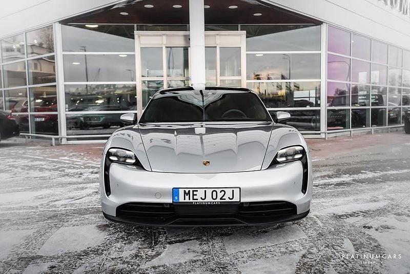 Begagnad Porsche Taycan 4S Performance Package 360 kW (490 HK) 2020 Silver Sedan