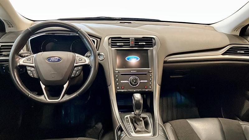 Begagnad Ford Mondeo Business Edition 160 HK (117 kW) 2018 Blå Kombi