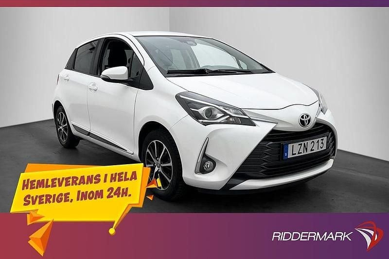 Vit Begagnad 2020 Toyota Yaris | 129 800 kr - Bild 1/3