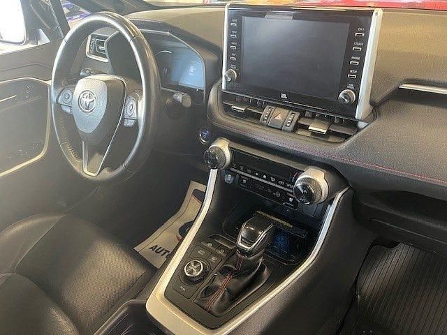 Begagnad Toyota RAV4 Premium 306 HK (225 kW) 2020 Grå SUV