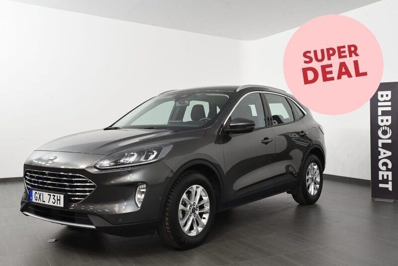 Grå Begagnad 2022 Ford Kuga Titanium SUV | 239 500 kr (Marknadspris) - Bild 1/4