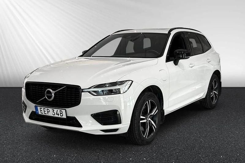Vit Begagnad 2021 Volvo XC60 R-Design SUV | 359 900 kr (Lite dyr) - Bild 1/4