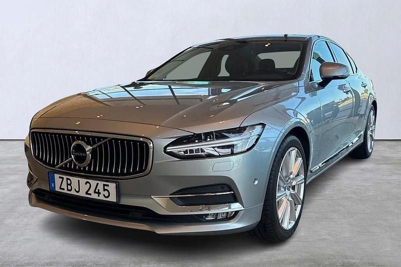 Silver Begagnad 2017 Volvo S90 Inscription Sedan | 304 800 kr (Dyr) - Bild 1/4