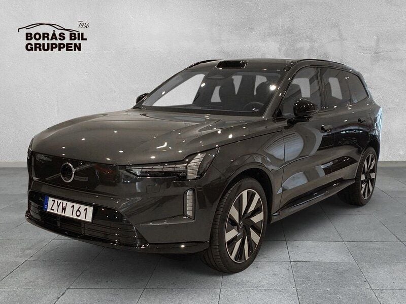 Grå Begagnad 2025 Volvo EX90 Performance SUV | 1 099 000 kr (Marknadspris) - Bild 1/4