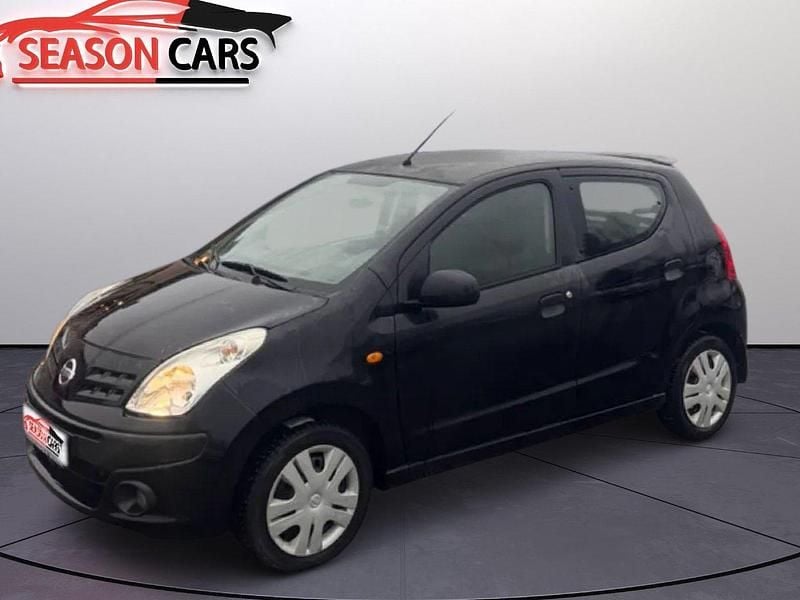 Svart Begagnad 2010 Nissan Pixo Halvkombi | 39 900 kr - Bild 1/4