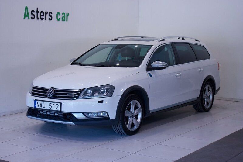 Vit Begagnad 2012 VW Passat Alltrack Kombi | 105 000 kr (Marknadspris) - Bild 1/4
