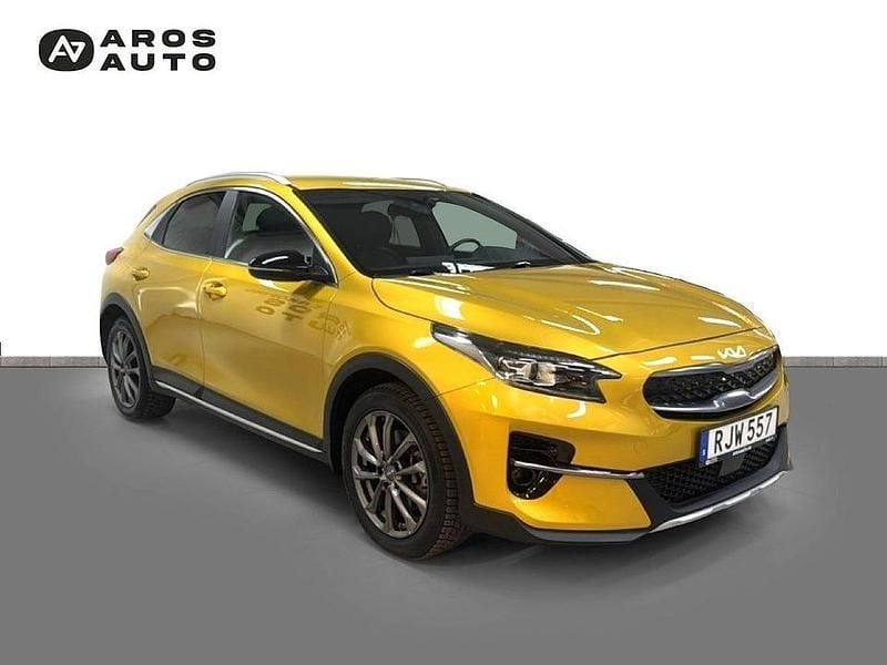 Begagnad Kia XCeed Advance 141 HK (103 kW) 2022 Quantum yellow metallic SUV