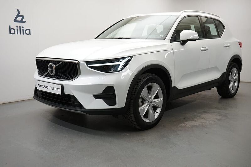 Begagnad 2024 Volvo XC40 SUV | 349 900 kr (Marknadspris) - Bild 1/3
