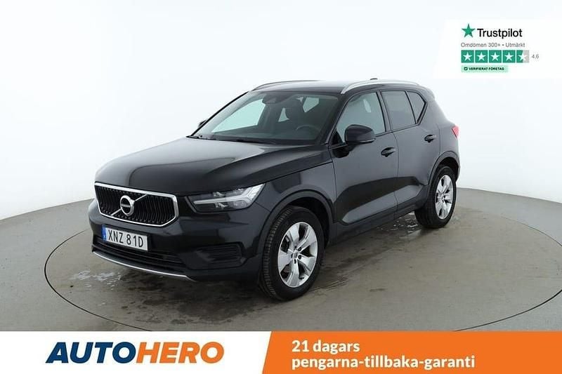 Svart Begagnad 2021 Volvo XC40 Momentum SUV | 275 000 kr (Bra pris) - Bild 1/4