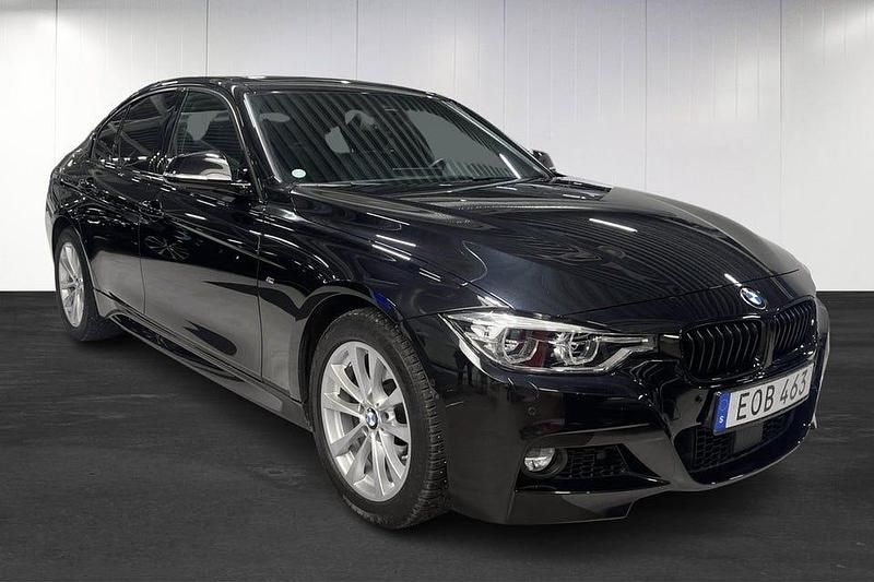Begagnad BMW 330 M Sport 252 HK (185 kW) 2018 Svart Sedan