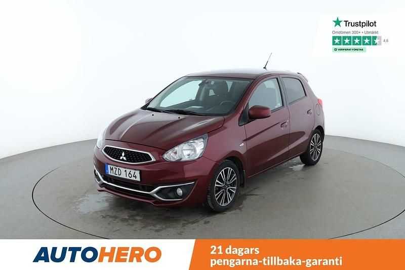 Röd Begagnad 2016 Mitsubishi Space Star Halvkombi | 104 000 kr (Dyr) - Bild 1/4