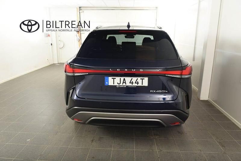 Begagnad Lexus RX450h+ Executive Line 309 HK (227 kW) 2023 Blåmetallic SUV