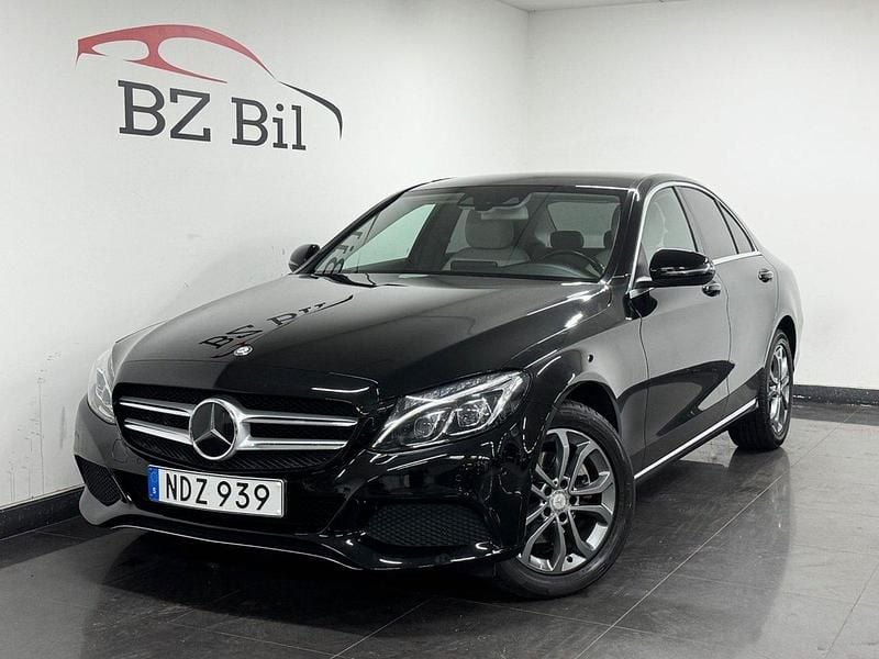Svart Begagnad 2016 Mercedes C220 Avantgarde Sedan | 209 900 kr (Marknadspris) - Bild 1/4