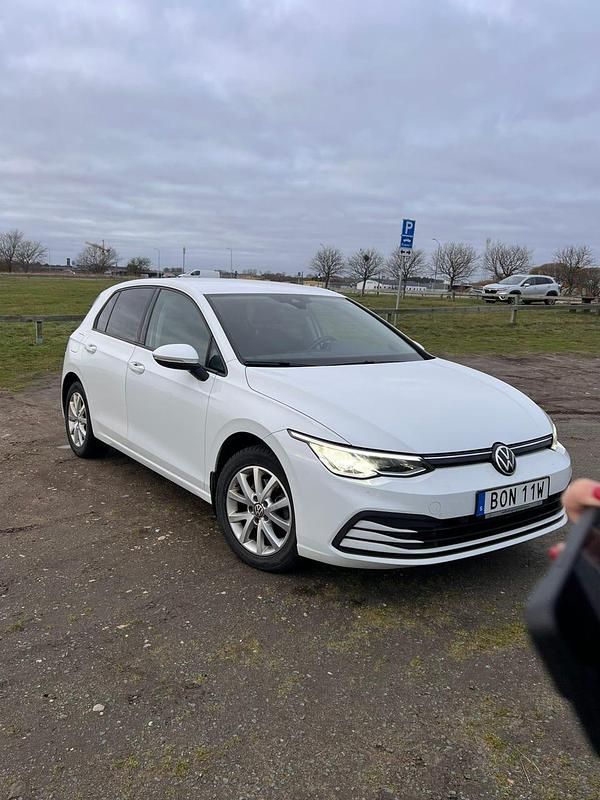 Begagnad 2020 VW Golf VII | 198 000 kr (Marknadspris) - Bild 1/4