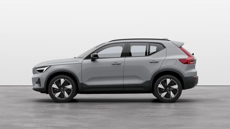 Grå Ny 2025 Volvo EX40 Performance SUV | 599 000 kr (Bra pris) - Bild 1/4