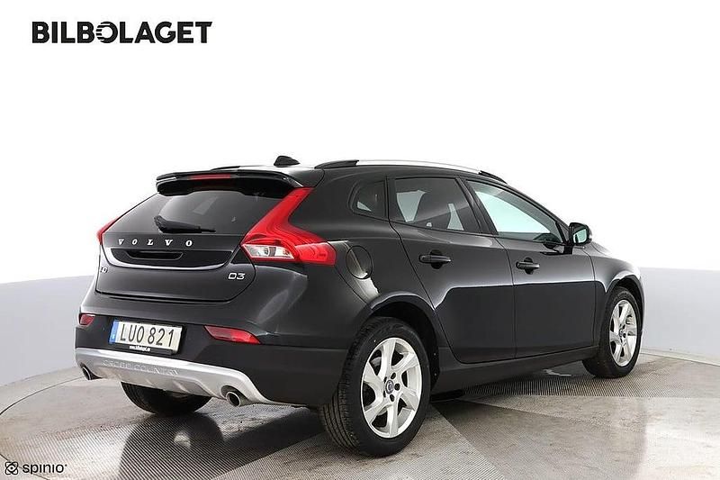 Begagnad Volvo V40 CC Business Edition 150 HK (110 kW) 2015 Svart Kombi