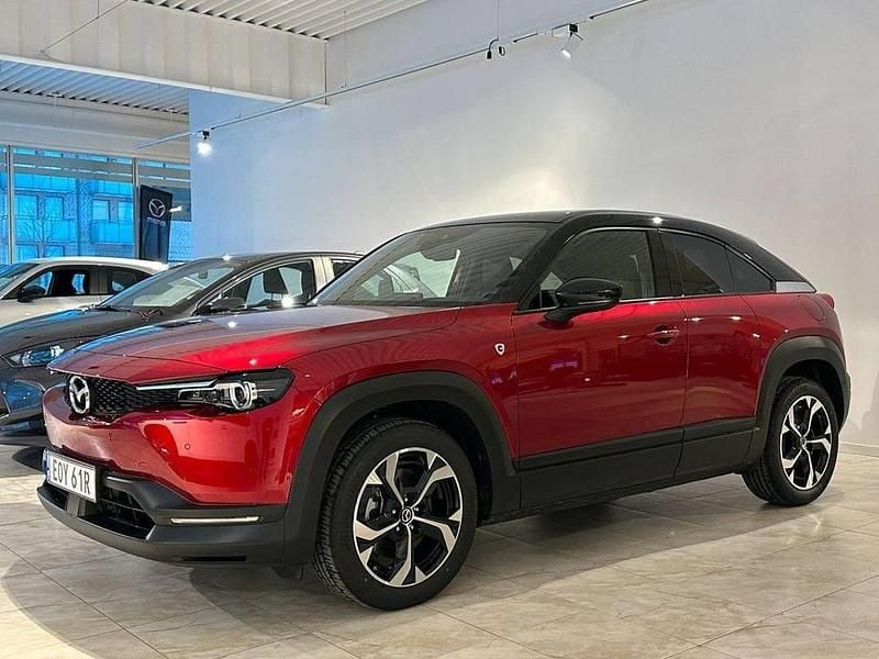 Röd Begagnad 2023 Mazda MX30 Makoto SUV | 359 900 kr - Bild 1/4