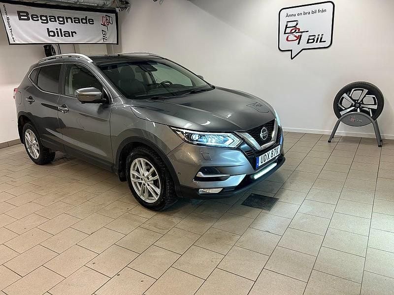 Grå metallic Begagnad 2019 Nissan Qashqai SUV | 189 900 kr (Marknadspris) - Bild 1/4