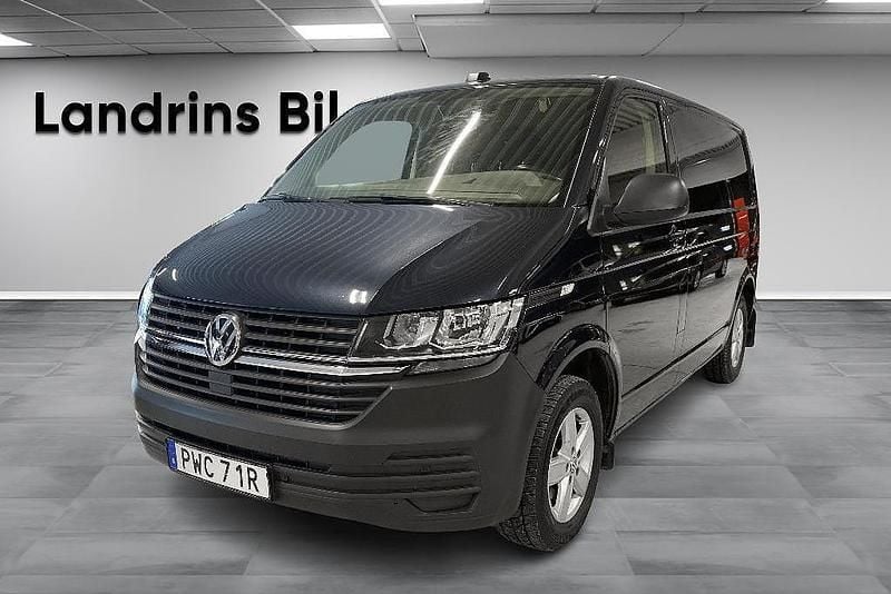 Blåmetallic Begagnad 2023 VW T6.1 Van | 355 000 kr (Superpris) - Bild 1/4